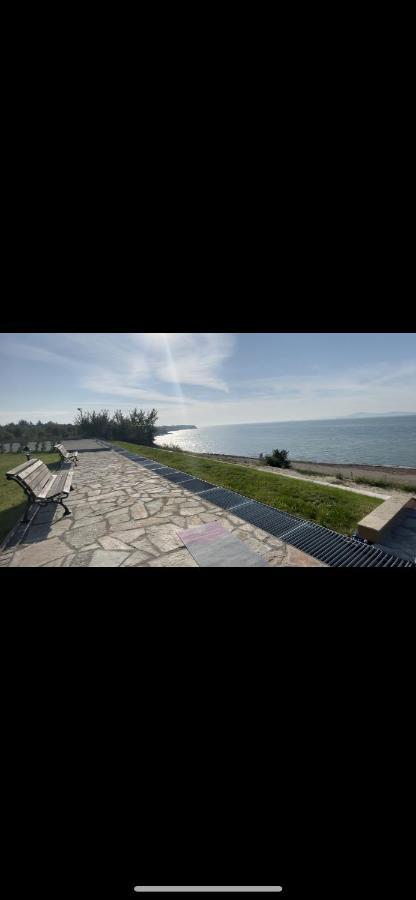 Brand New First Line Sea View 2 Bedroom Apartment Burgas Exteriör bild