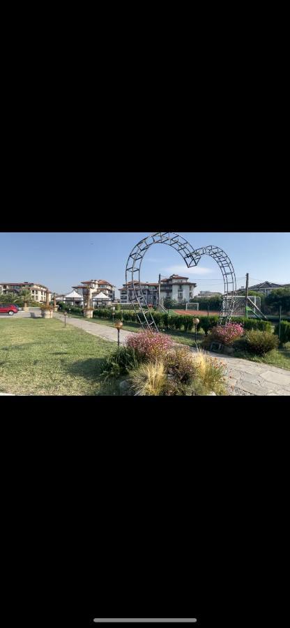 Brand New First Line Sea View 2 Bedroom Apartment Burgas Exteriör bild